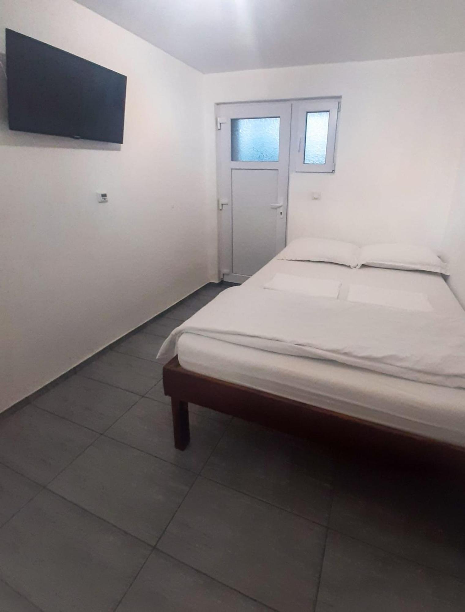 Vila Dionysos Brasov Ghimbav Ngoại thất bức ảnh